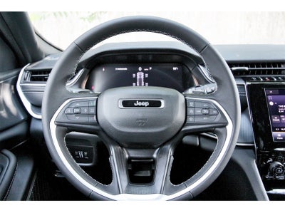 2025 Jeep Grand Cherokee Laredo X 4x2