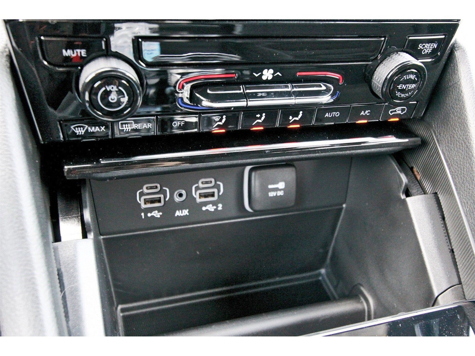 2025 Jeep Grand Cherokee Laredo X 4x2