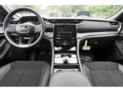 2025 Jeep Grand Cherokee Altitude X 4x2