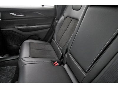 2025 Jeep Grand Cherokee Altitude X 4x2