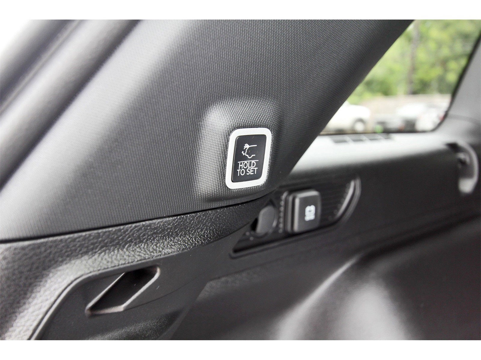 2025 Jeep Grand Cherokee Altitude X 4x2