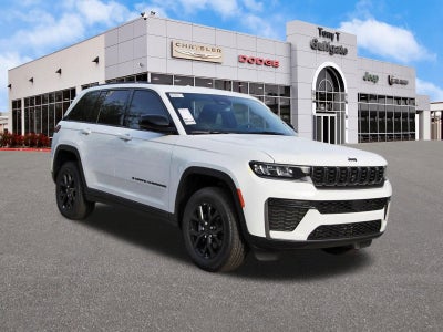 2026 Jeep Grand Cherokee Laredo