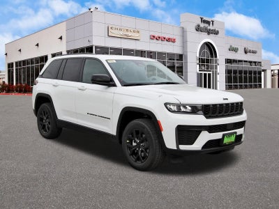 2026 Jeep Grand Cherokee Laredo Altitude 4x2