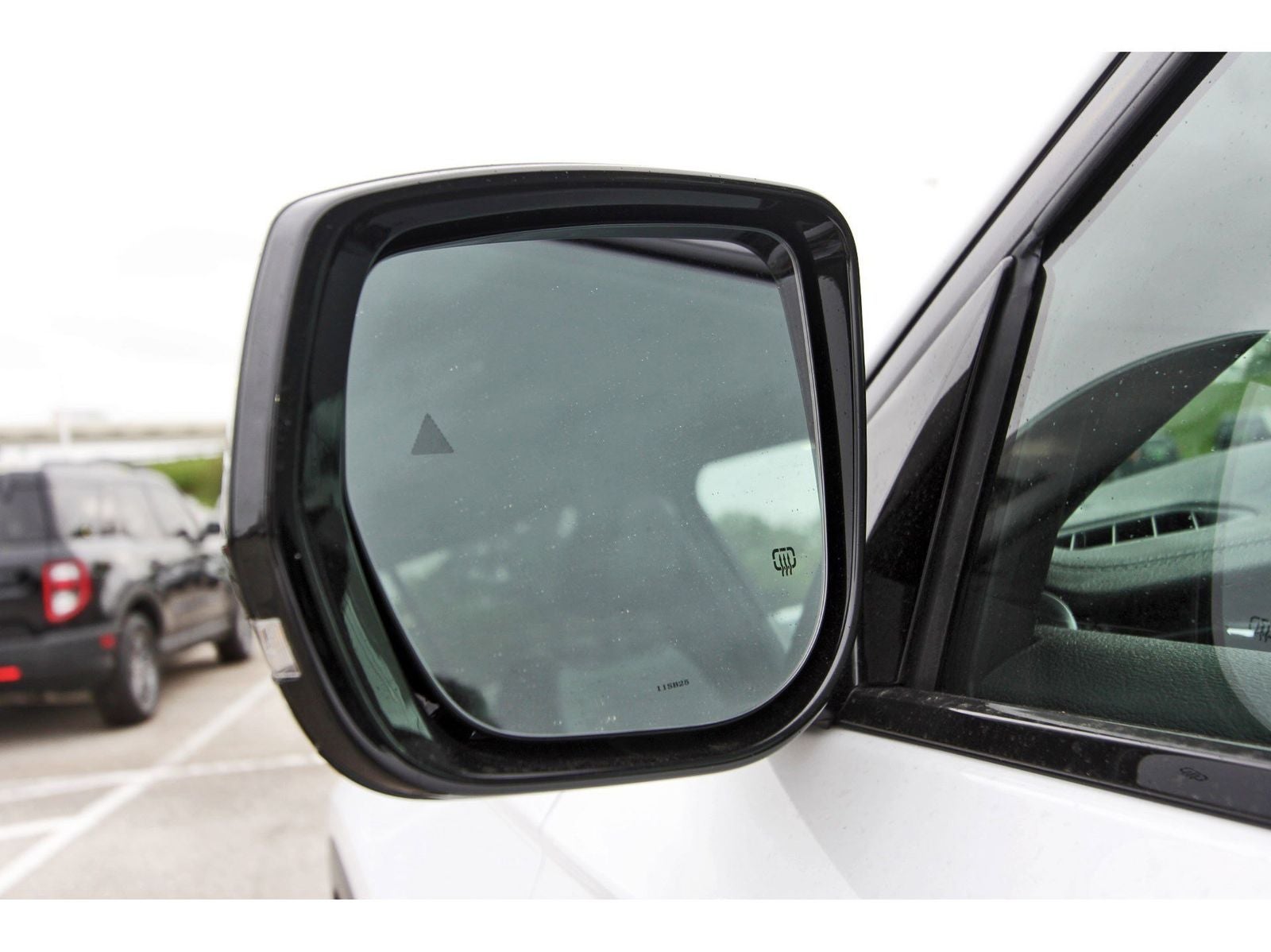 2026 Jeep Grand Cherokee Laredo Altitude 4x2