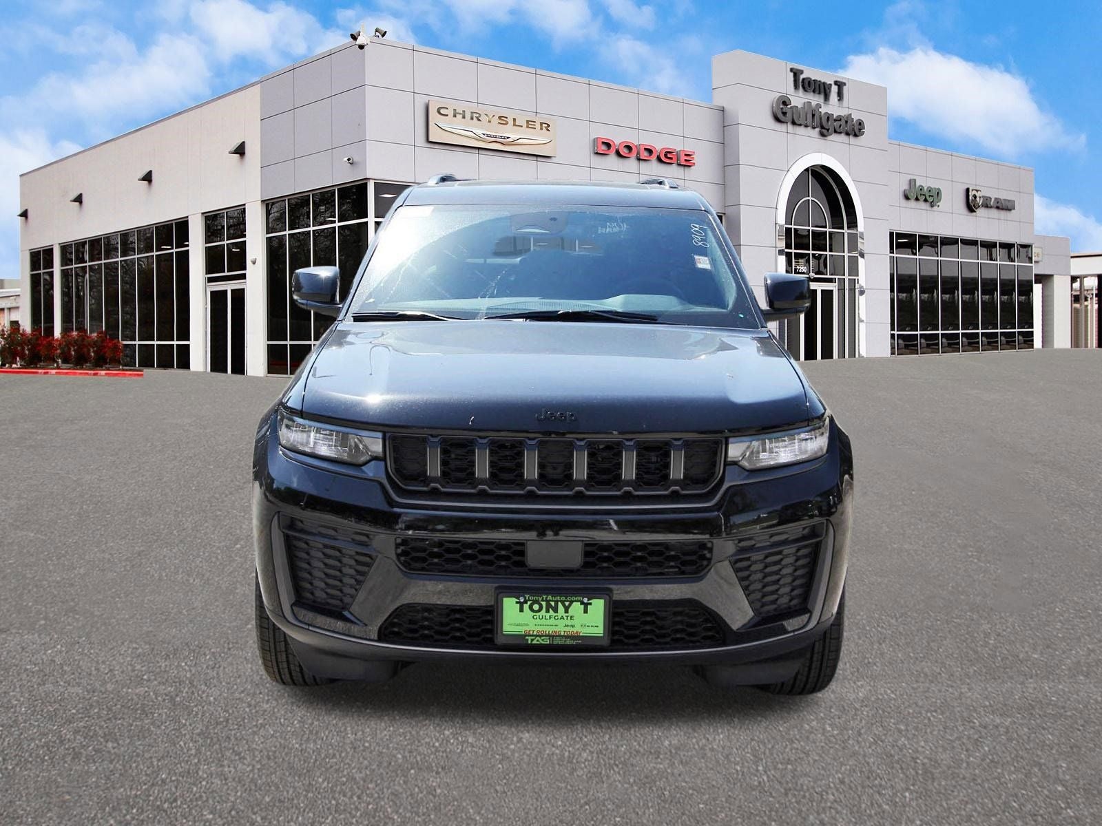 2026 Jeep Grand Cherokee Laredo Altitude 4x2