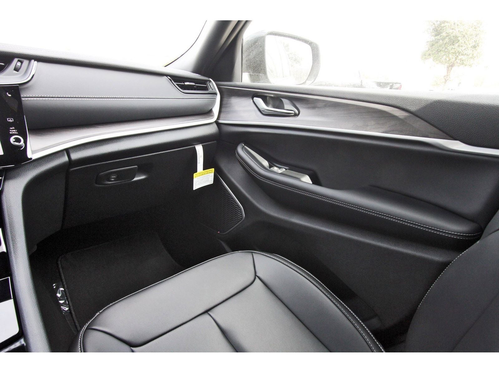 2026 Jeep Grand Cherokee Limited 4x2