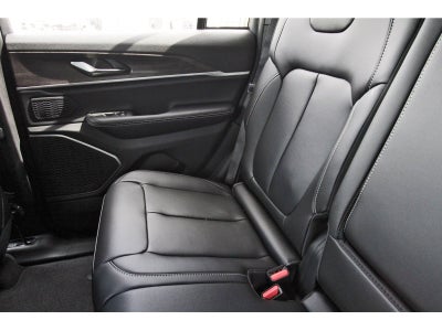 2026 Jeep Grand Cherokee Limited 4x2