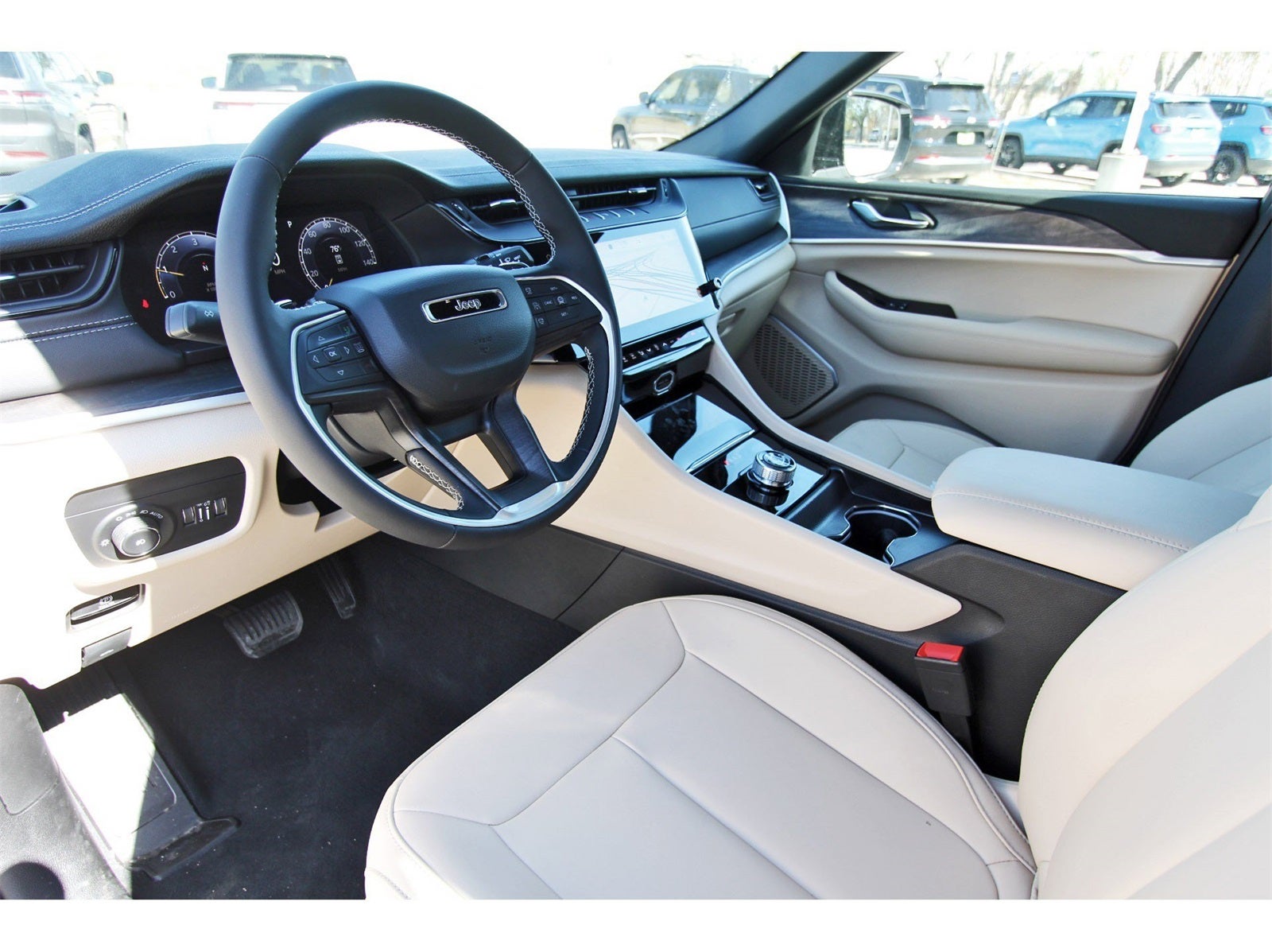 2026 Jeep Grand Cherokee Limited 4x2