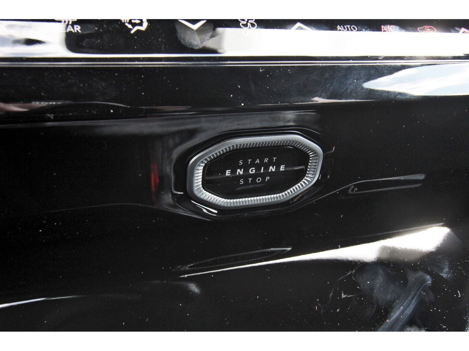 2026 Jeep Grand Cherokee Limited 4x2