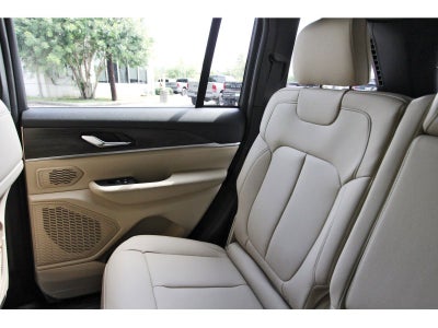 2026 Jeep Grand Cherokee Limited 4x2
