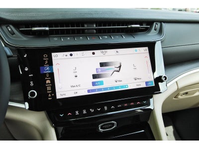 2026 Jeep Grand Cherokee Limited 4x2