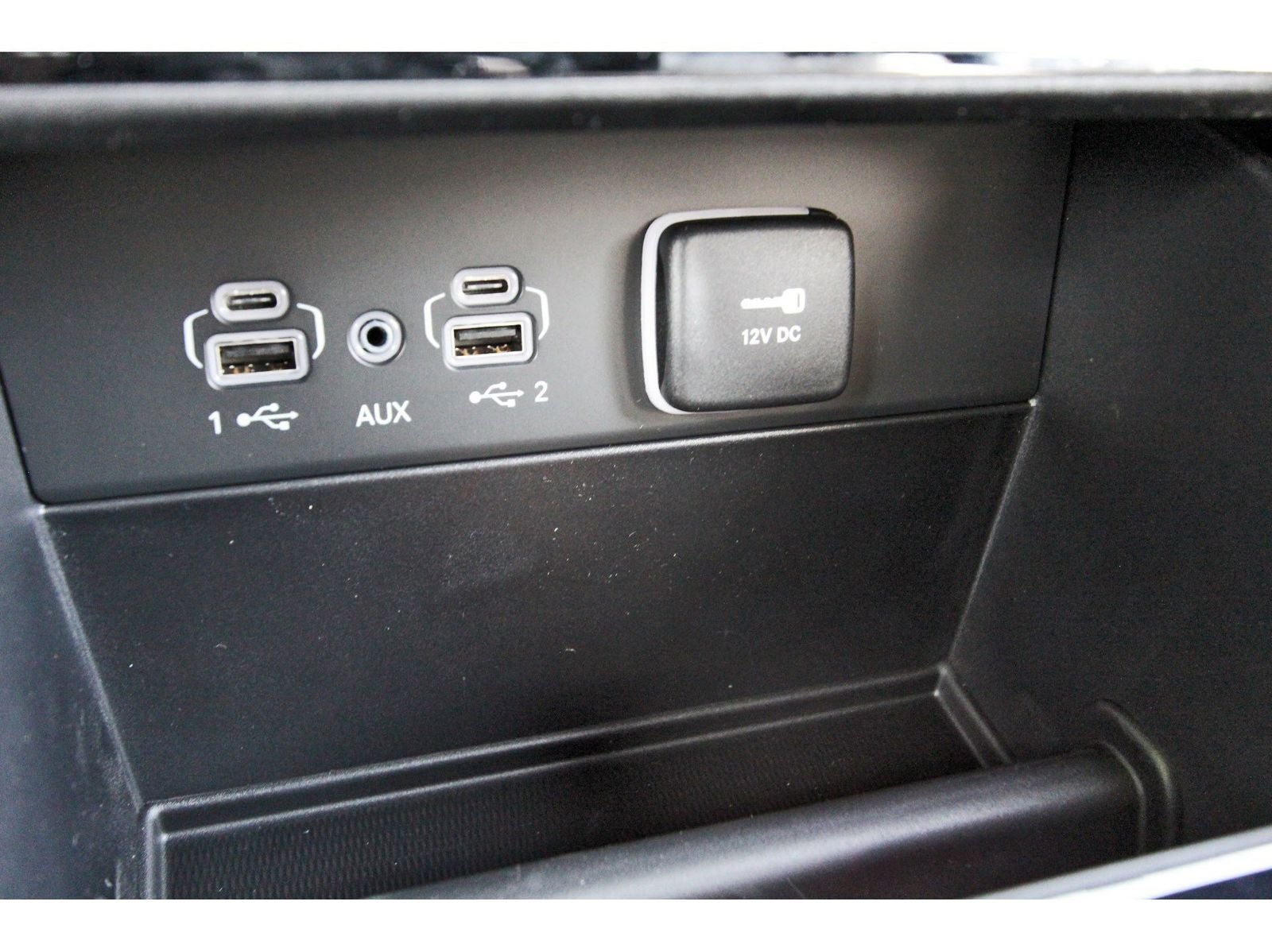 2026 Jeep Grand Cherokee Limited 4x2