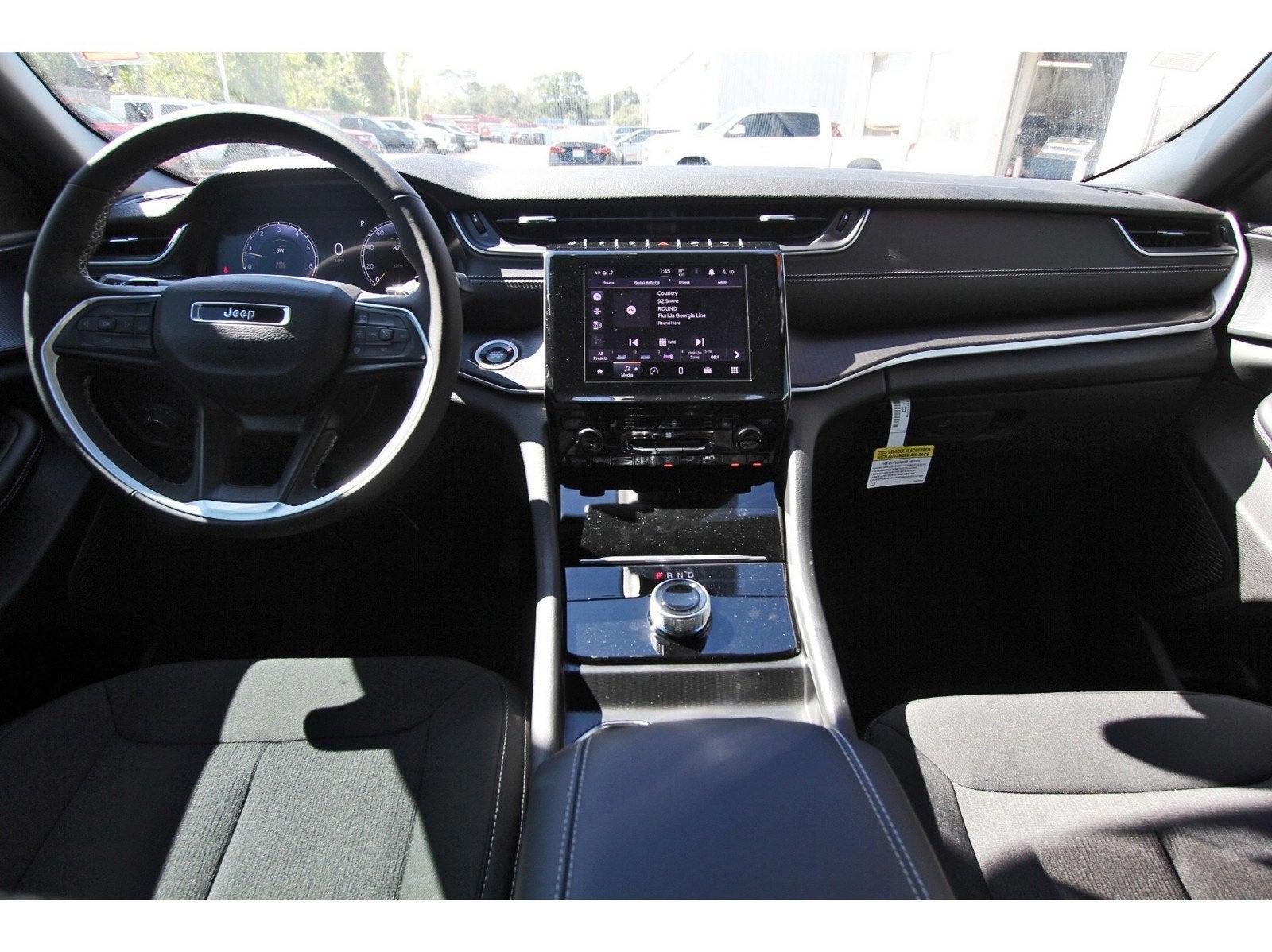 2024 Jeep Grand Cherokee Laredo X 4x4