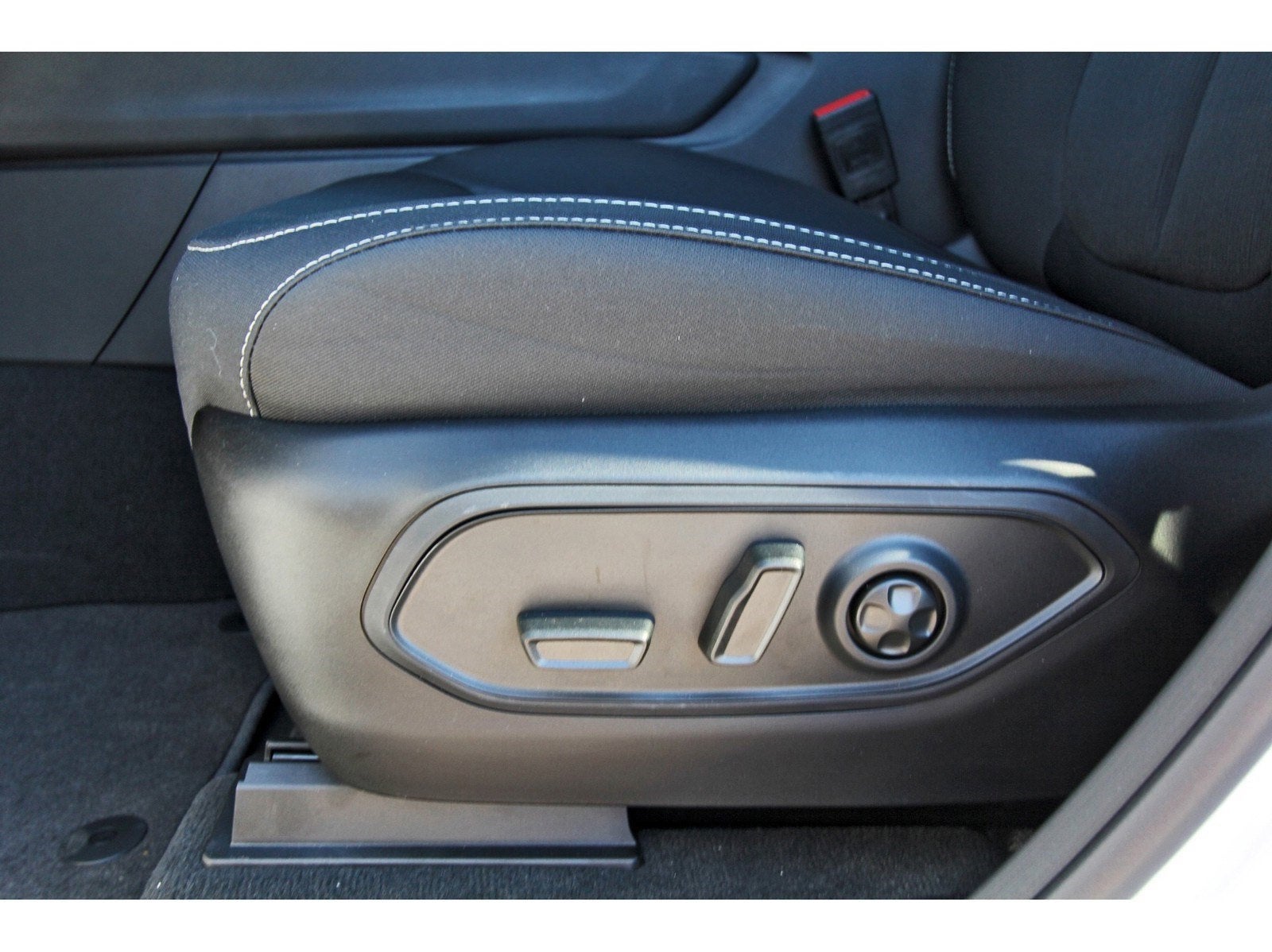 2024 Jeep Grand Cherokee Laredo X 4x4