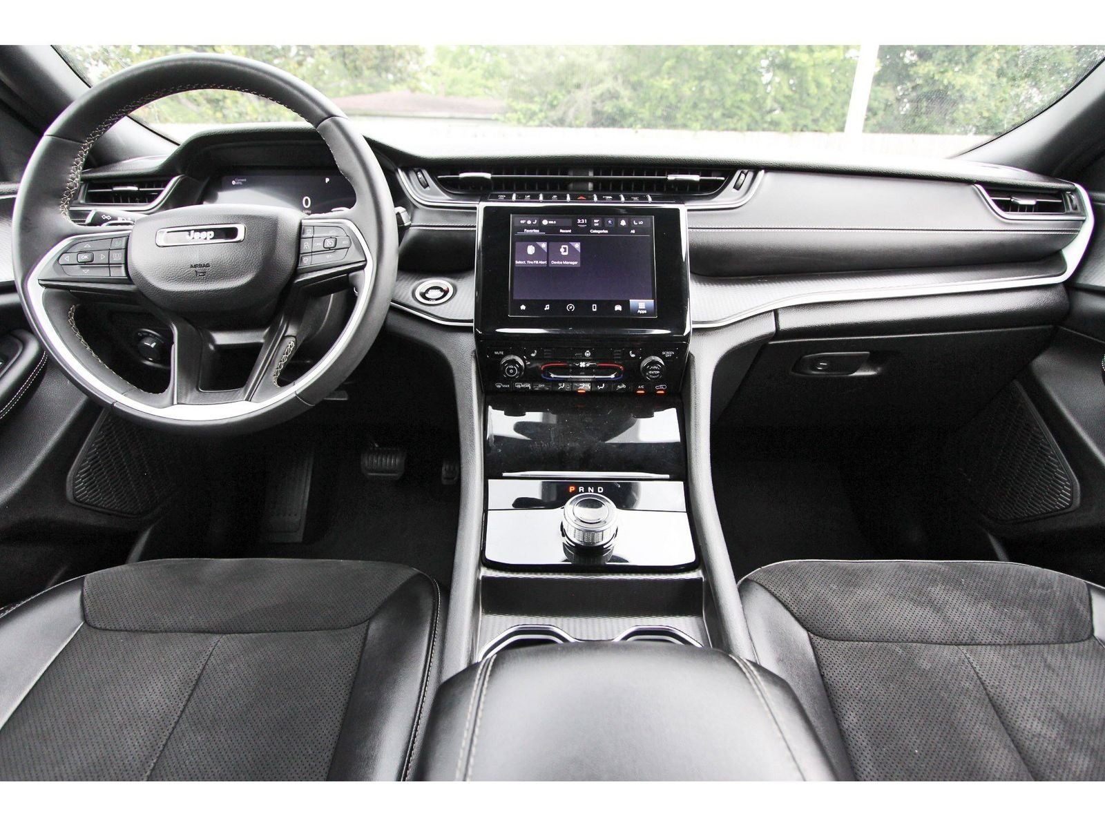 2024 Jeep Grand Cherokee Altitude