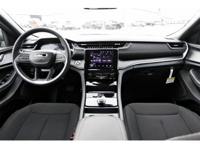 2025 Jeep Grand Cherokee L Laredo X 4x2