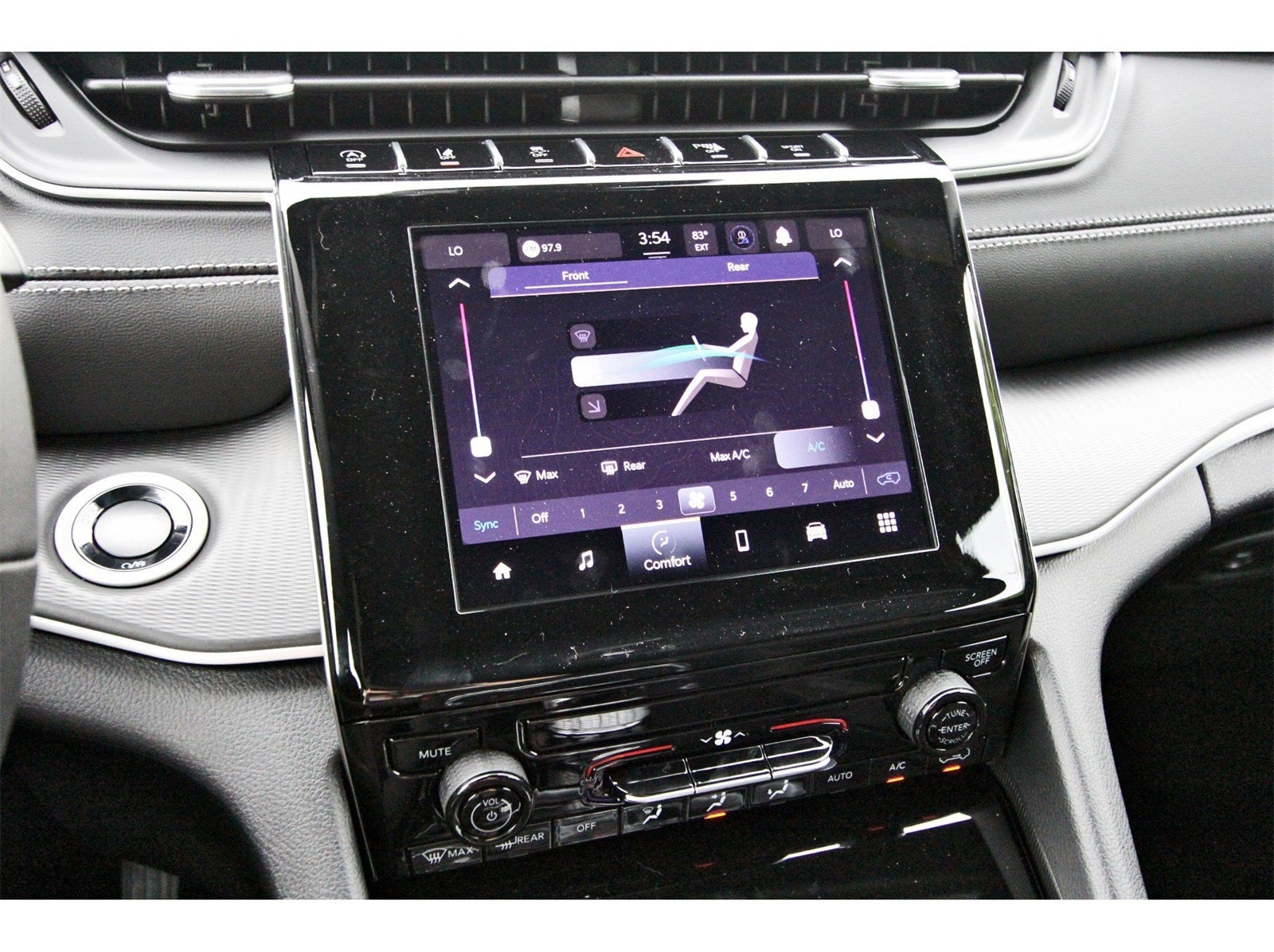 2025 Jeep Grand Cherokee L Laredo X 4x2