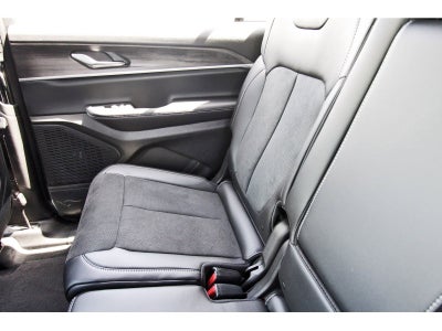2026 Jeep Grand Cherokee L Laredo Altitude 4x2