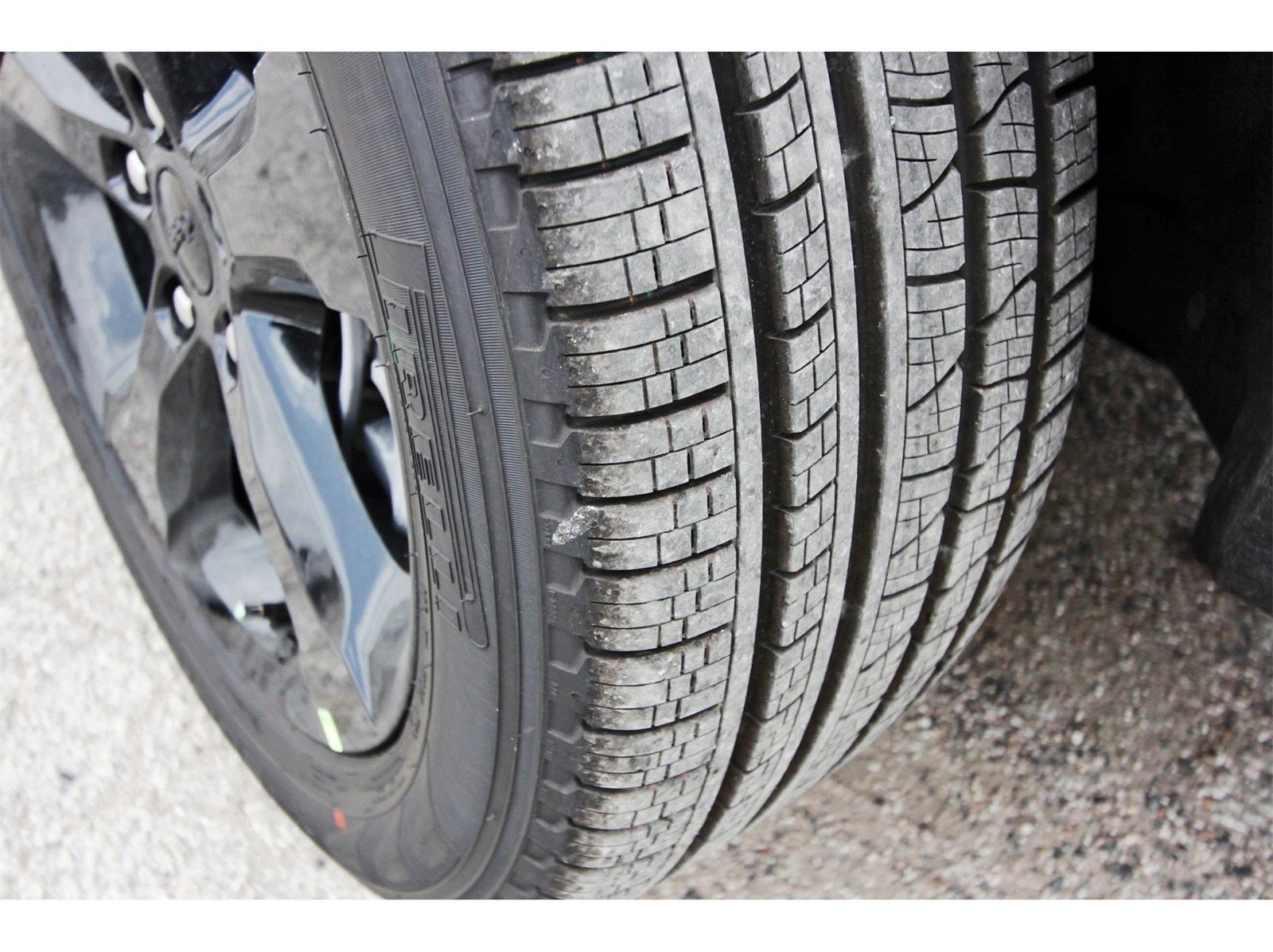 2025 Jeep Grand Cherokee L Limited 4x2