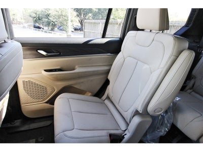 2025 Jeep Grand Cherokee L Limited 4x2