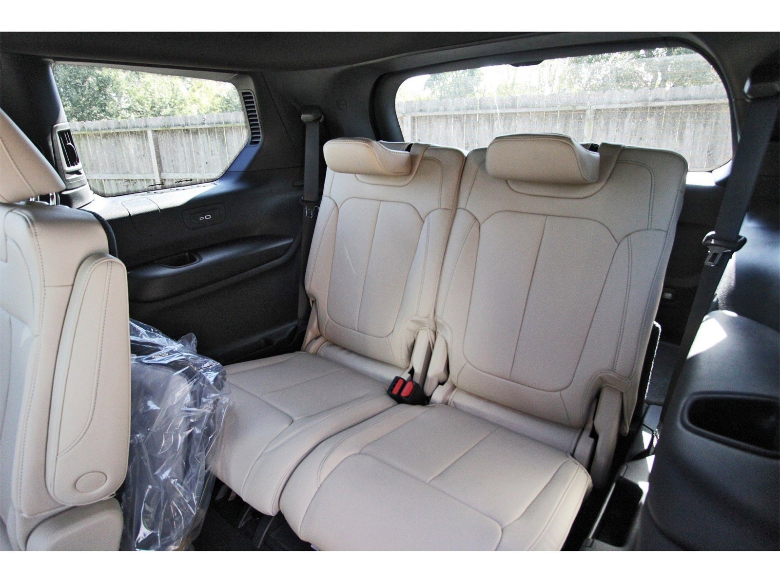 2025 Jeep Grand Cherokee L Limited 4x2