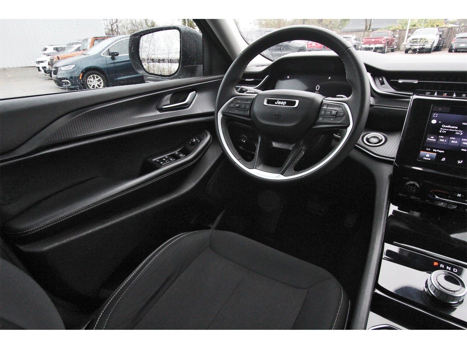 2023 Jeep Grand Cherokee L Laredo