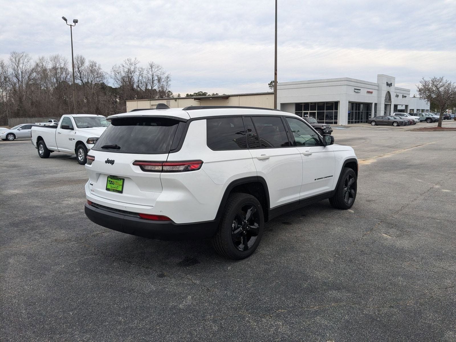 2024 Jeep Grand Cherokee L Altitude