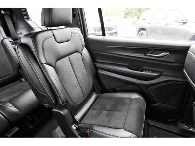 2024 Jeep Grand Cherokee L Altitude X 4x4