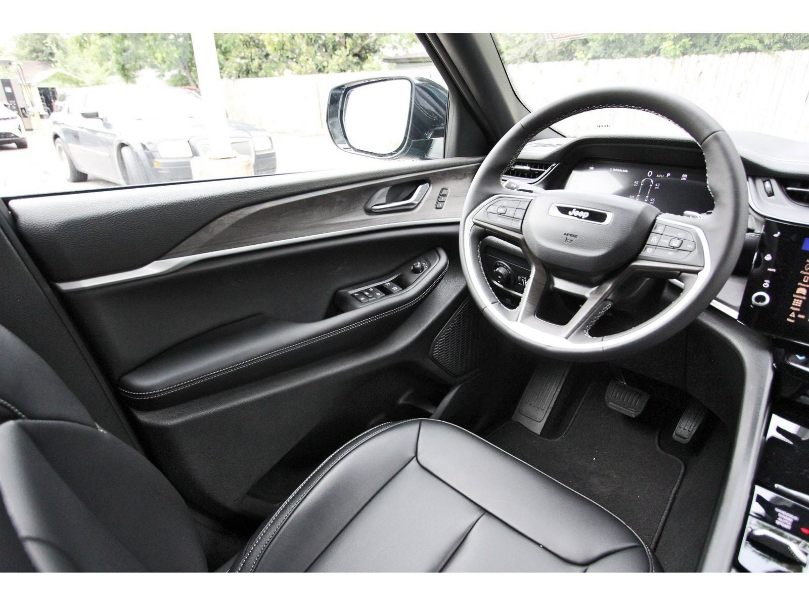 2026 Jeep Grand Cherokee L Limited 4x4