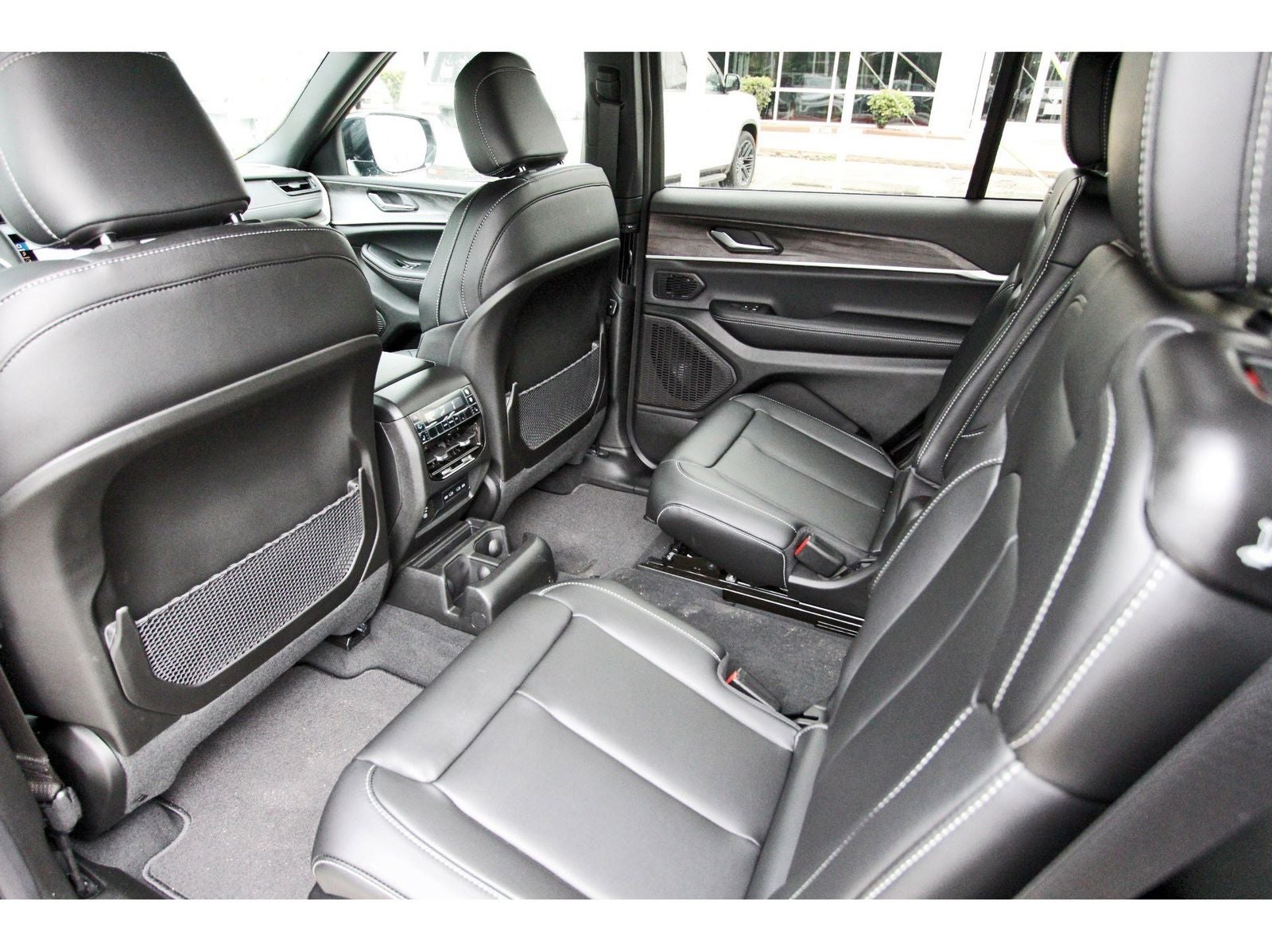 2026 Jeep Grand Cherokee L Limited 4x4