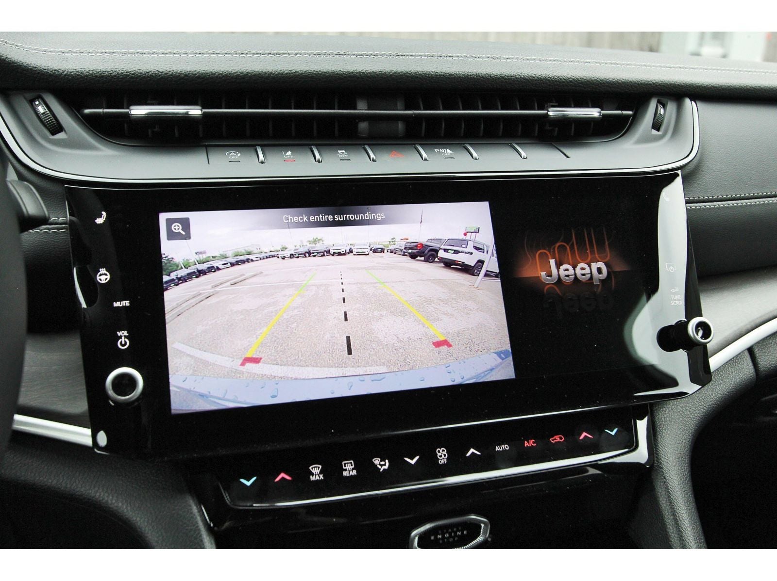 2026 Jeep Grand Cherokee L Limited 4x4
