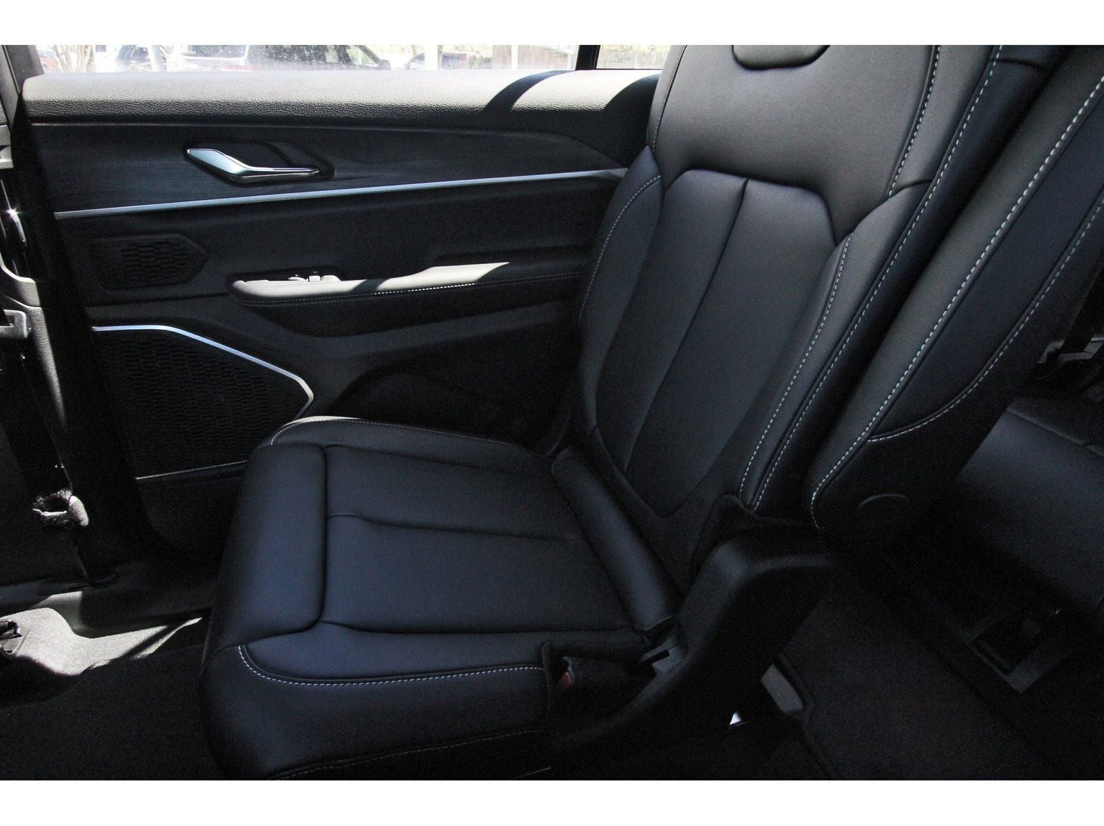 2026 Jeep Grand Cherokee L Limited 4x4