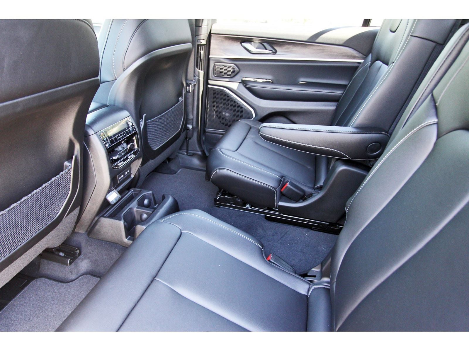 2026 Jeep Grand Cherokee L Limited 4x4