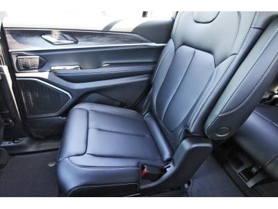 2026 Jeep Grand Cherokee L Limited 4x4