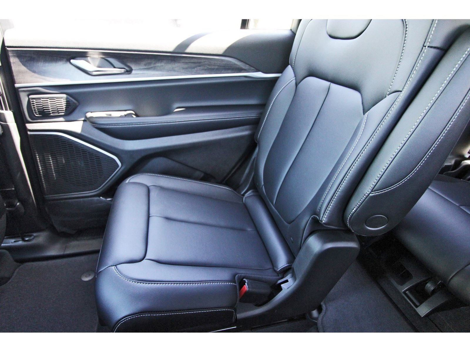2026 Jeep Grand Cherokee L Limited 4x4