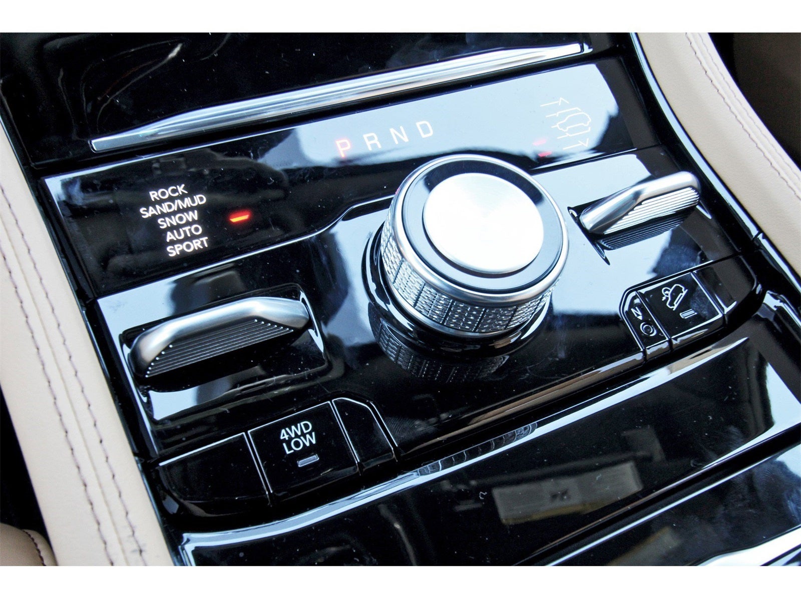 2025 Jeep Grand Cherokee L Summit Reserve 4x4