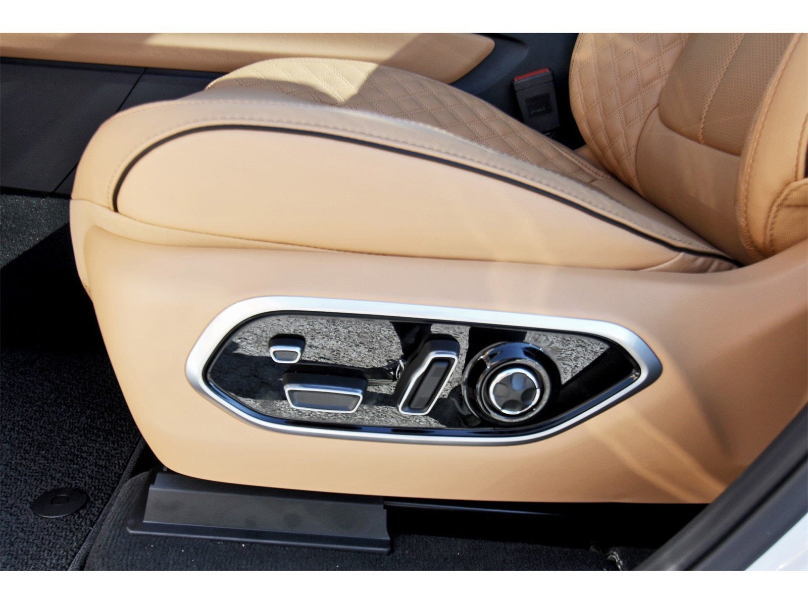 2025 Jeep Grand Cherokee L Summit Reserve 4x4