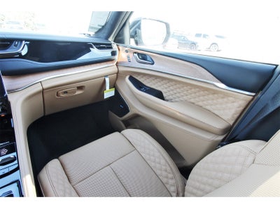 2025 Jeep Grand Cherokee L Summit Reserve 4x4