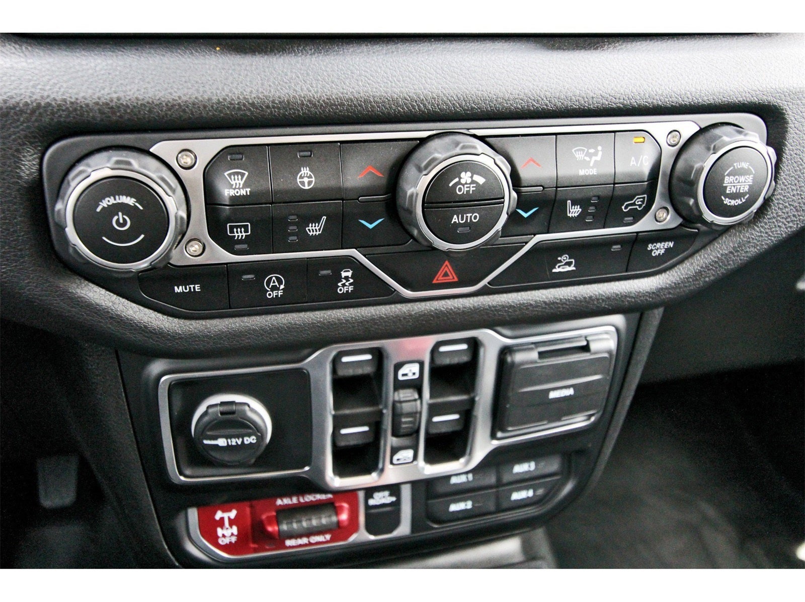 2024 Jeep Wrangler Willys 4 Door 4x4