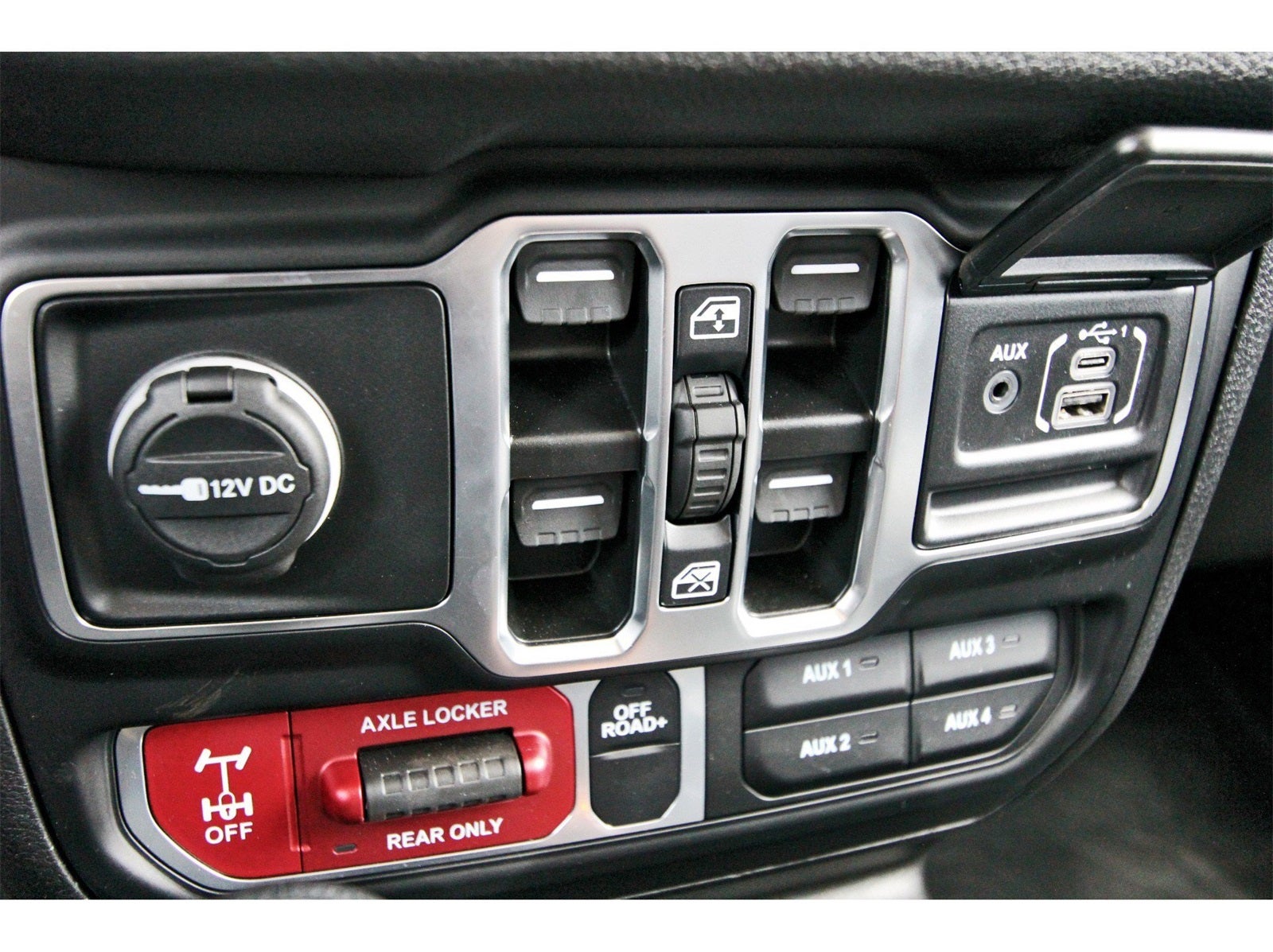 2024 Jeep Wrangler Willys 4 Door 4x4