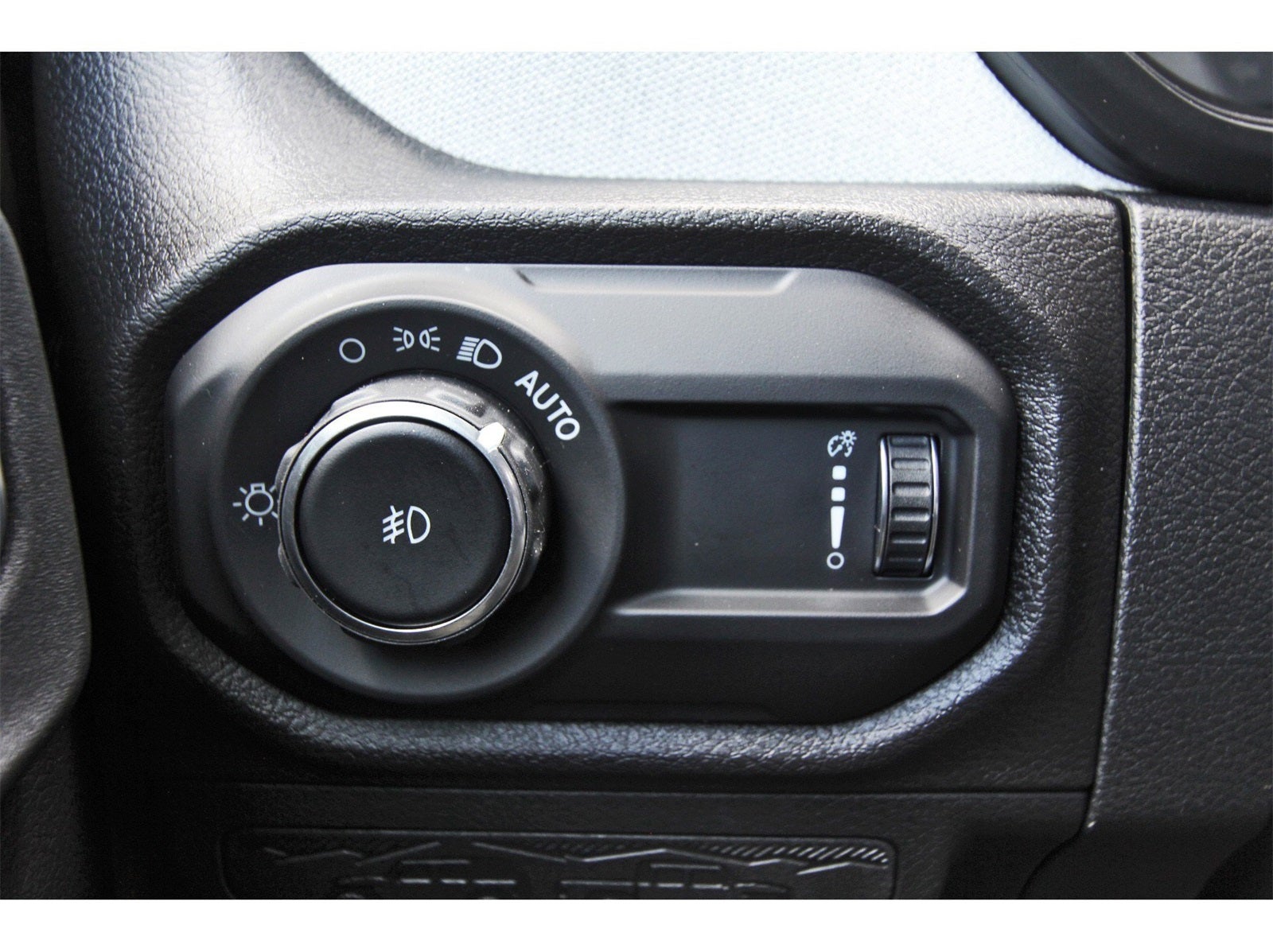 2025 Jeep Wrangler Willys 4 Door 4x4