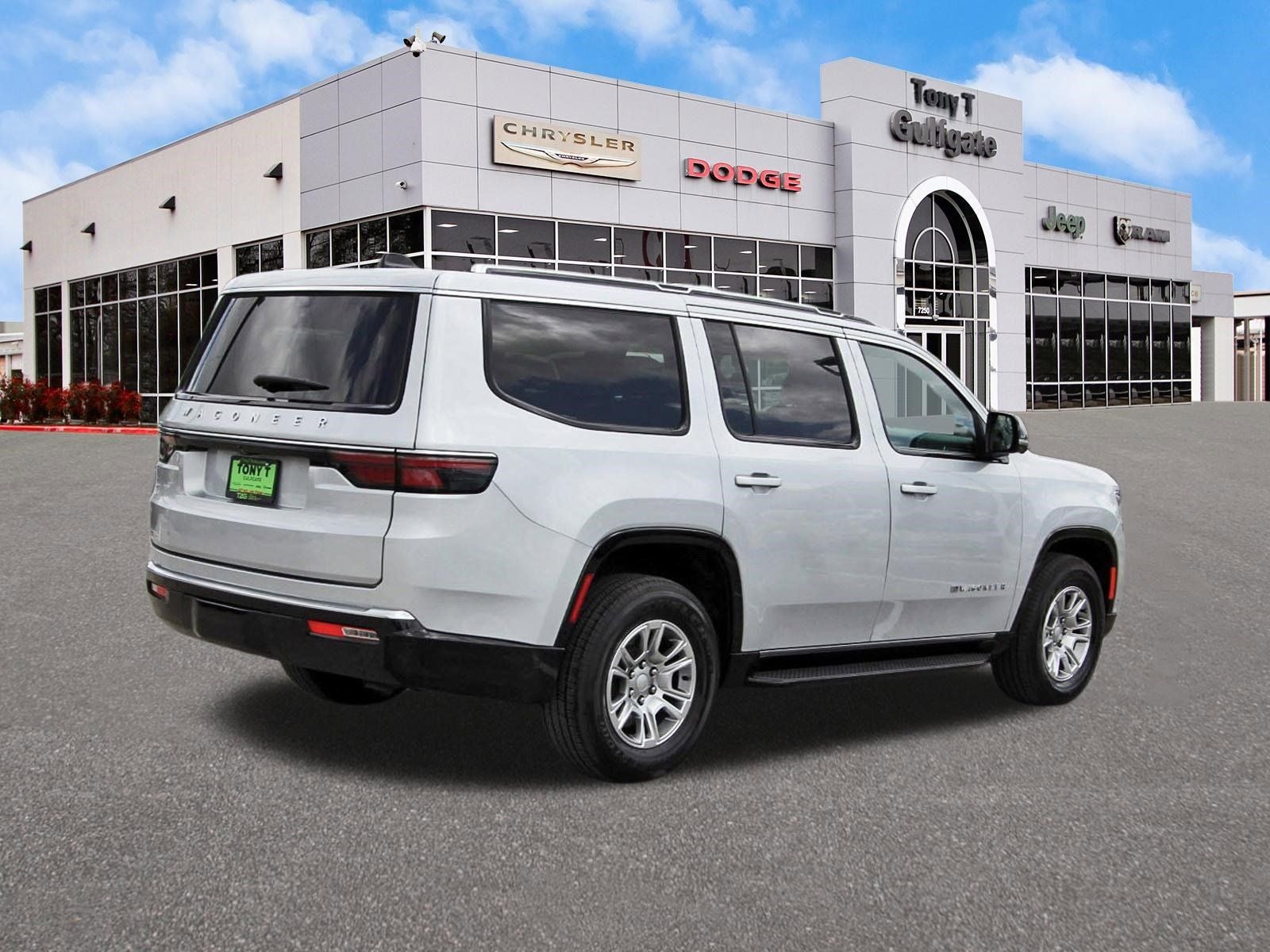 2024 Jeep Wagoneer Base