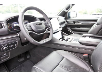 2024 Jeep Wagoneer Base