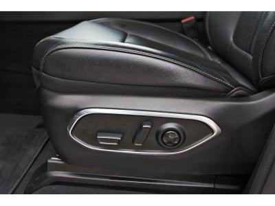 2024 Jeep Wagoneer Base