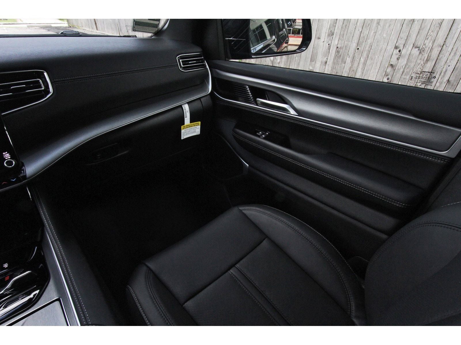 2026 Jeep Grand Wagoneer Upland 4x4