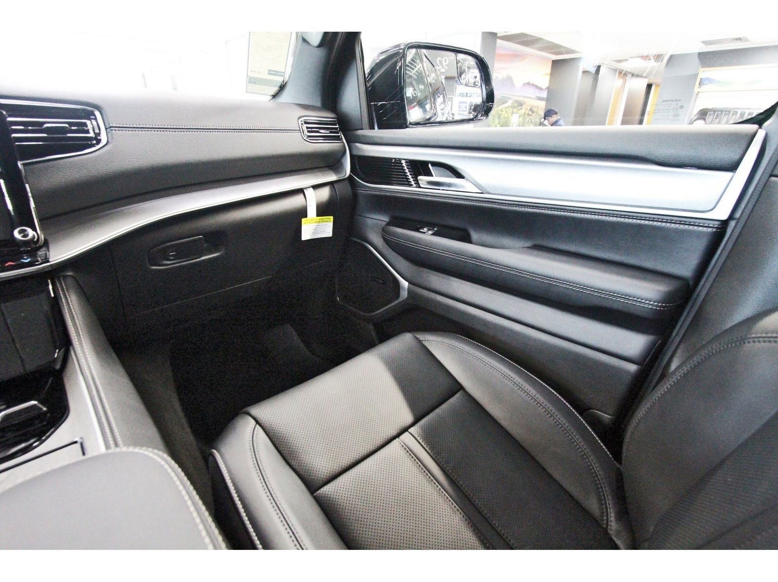 2026 Jeep Grand Wagoneer Upland 4x4