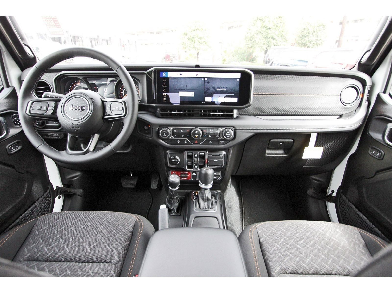 2026 Jeep Gladiator Mojave 4x4