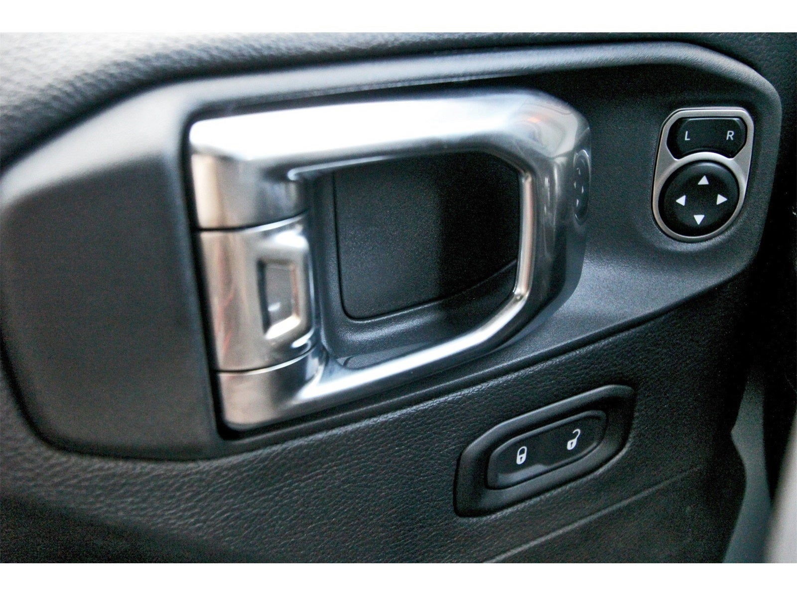 2025 Jeep Gladiator Mojave X 4x4