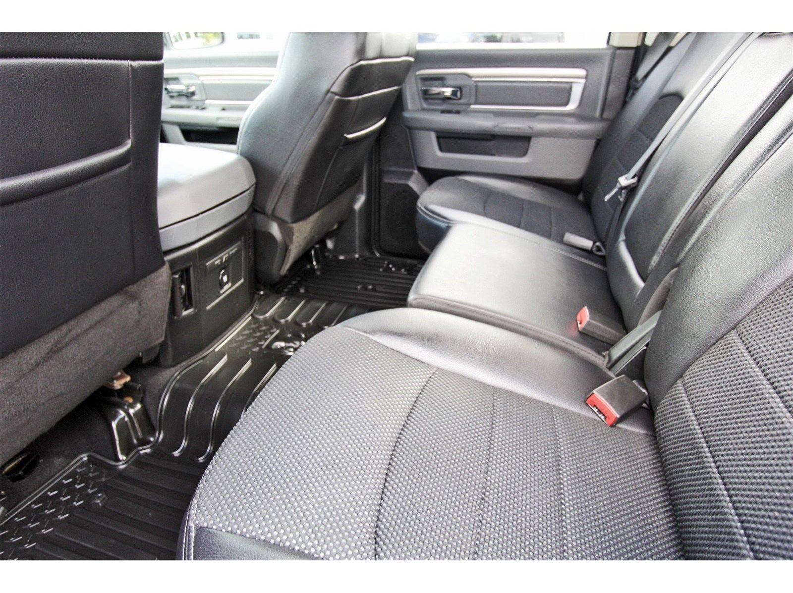 2018 RAM 1500 Lone Star Silver