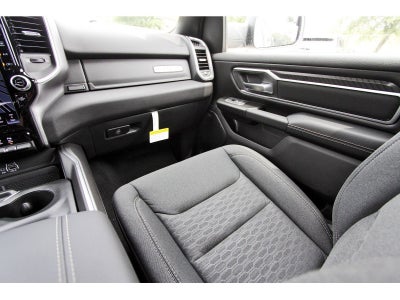 2026 RAM 1500 Big Horn/Lone Star Lone Star 4x2 Crew Cab 5'7" Box